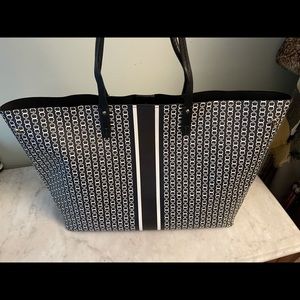 Tory Burch Gemini Link Large Tote Bag